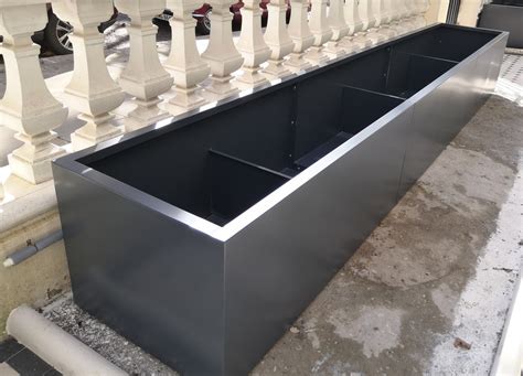 bespoke metal planter boxes|custom made outdoor planters.